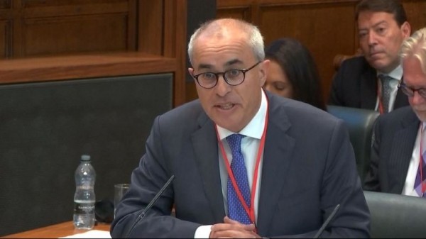 
                              Government lawyer can't rule out PM suspending parliament again
                      