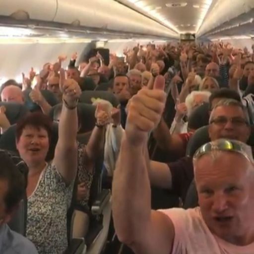 Holidaymakers thrown out of hotels after Thomas Cook collapse
Holidaymakers thrown out of hotels after Thomas Cook collapse