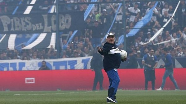 Argentina's football legend Diego Maradona makes comeback as new coach of La Plata's Gimnasia club Argentina's football legend Diego Maradona makes comeback as new coach of La Plata's Gimnasia club