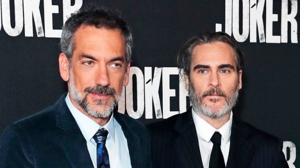 
                              Joker screening cancelled in US after 'credible threat'
                      