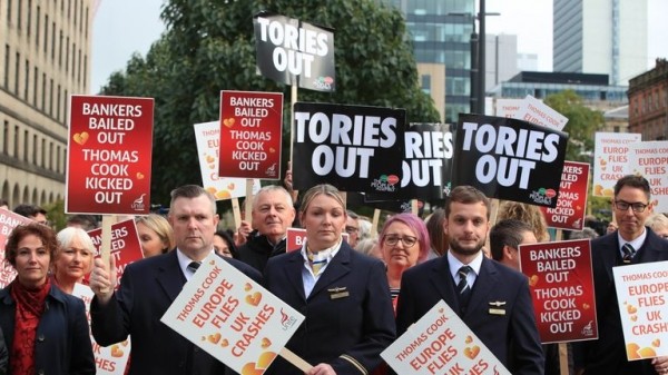 'Pay us now' - Former Thomas Cook staff demand government support
'Pay us now' - Former Thomas Cook staff demand government support