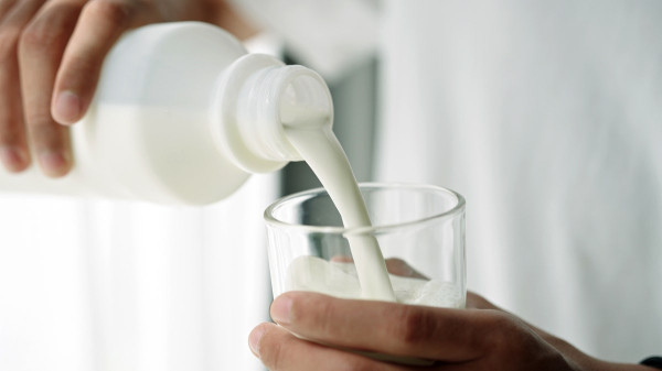 Dairy consumption linked to lower dementia risk in surprising new study