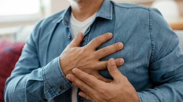 Simple lifestyle changes could slash heart attack risk for millions, scientists report