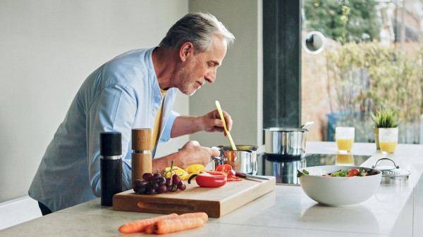 Popular foods Americans eat every day linked to silent brain damage, alarming study finds Popular foods Americans eat every day linked to silent brain damage, alarming study finds