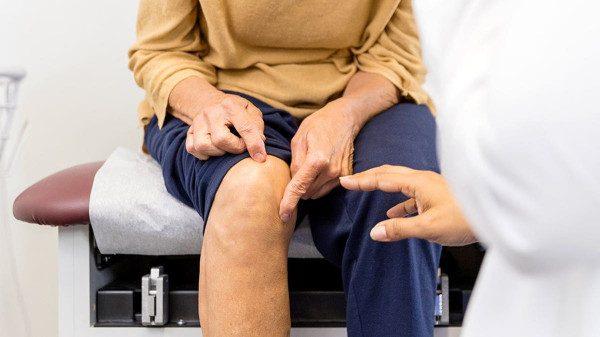 Knee treatment without surgery offers lasting pain relief for 80% of arthritis patients, study finds